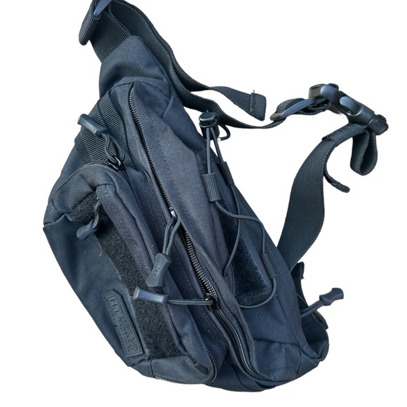 7L HIGHLAND TACTICAL mobility sling Convertible pouch New!! - Picture 1 of 17